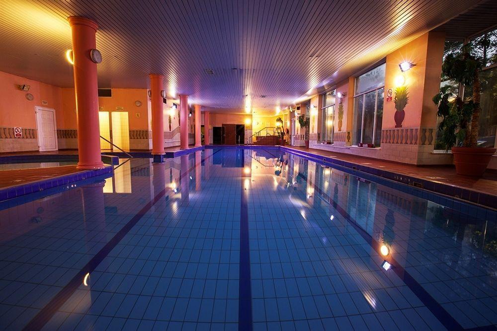 Clanree Hotel & Leisure Centre Letterkenny Exteriör bild